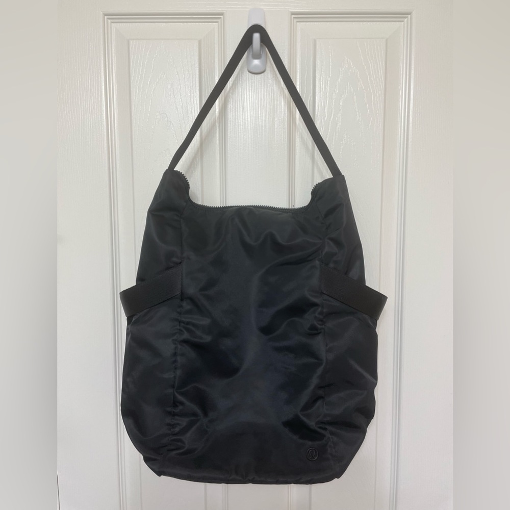 Lululemon Athletica Black Convertible Tote/Backpack, 16" x 16" x 6 1/2"